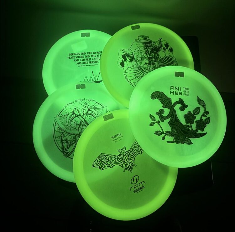 Glow-in-the-dark disc golf discs