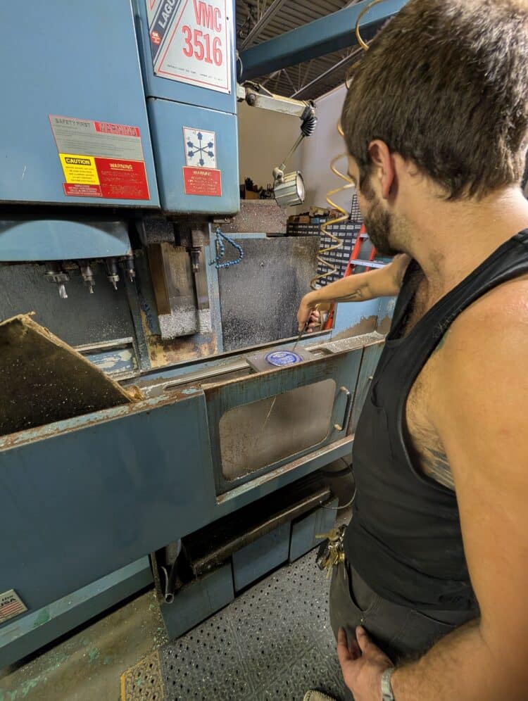 Ballisdisc injection molding equipment